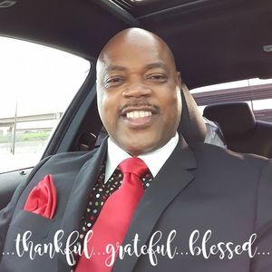 Meet your Posher, Derrick